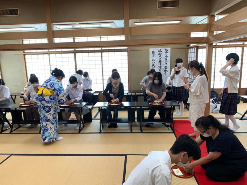 🎐夏の学校見学会にて「浴衣茶会」を開催しました